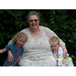 Photo of PAULINE MORRIS