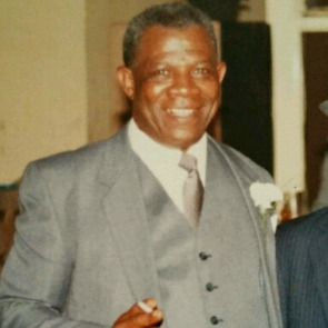 Notice Gallery for Stanley DAVIS