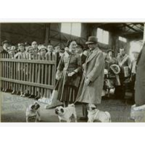 Notice Gallery for Wallis Simpson (Duchess of Windsor)