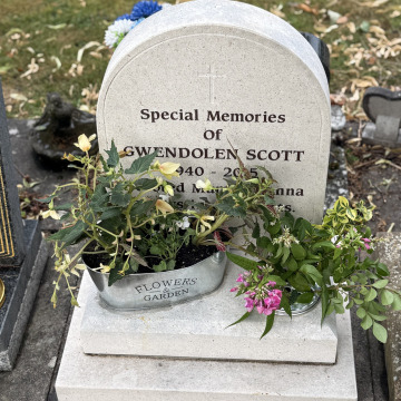Photo for notice Gwen SCOTT