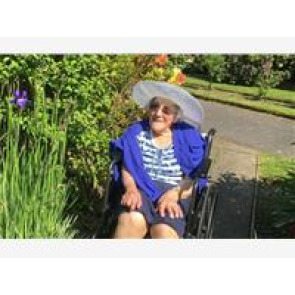 Photo of Kathleen YOUNG