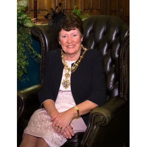 Photo of Elaine Jean DUTTON