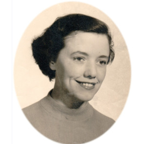 Photo of Ruth HOYLES