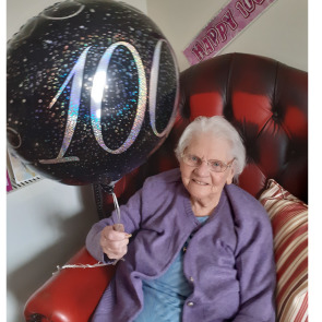 Photo of Marie (Ellen) HELLINGS