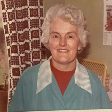 Photo of Elizabeth STEWART