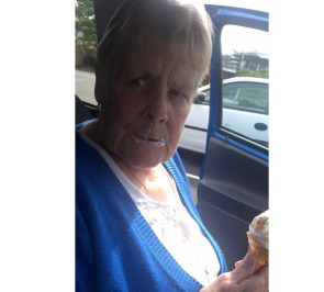 Notice Gallery for Joan DOEY