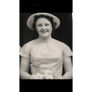 Notice Gallery for Joan LONGWORTH