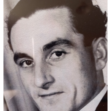 Photo of Reg Pickett