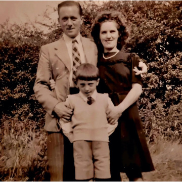 Notice Gallery for RICHARD RENWICK SHORT