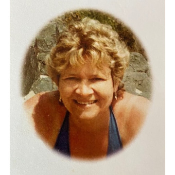 Photo of Christine BROWN