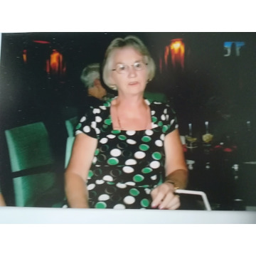 Photo of Maureen HOOD