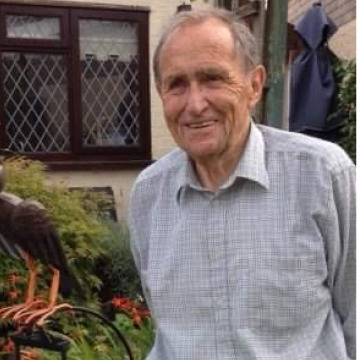 Photo of Gordon William HUGHES