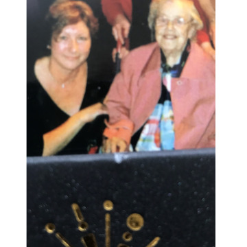 Notice Gallery for CATHERINE AGNEW (NÉE HAUGHAN)