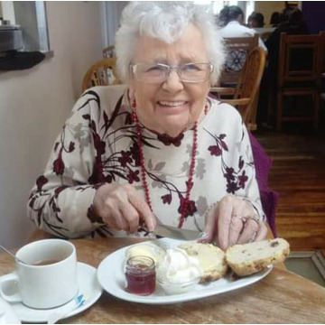 Photo of Muriel ADAMS