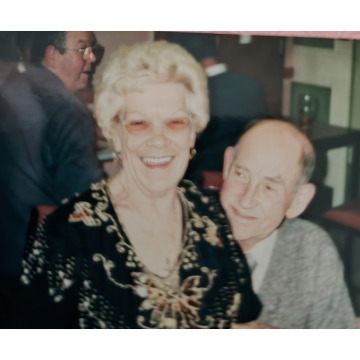 Notice Gallery for Catherine MAQUELINE/ BARRY