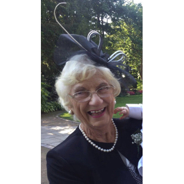 Photo of Pamela NAYLOR