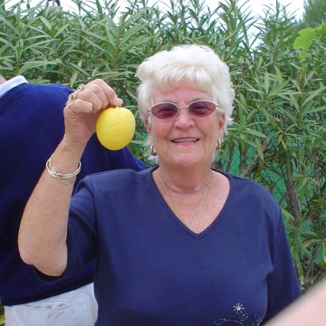 Photo of Shirley Joy HAYWOOD
