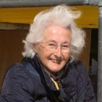 Photo of Hazel KIBBLEWHITE
