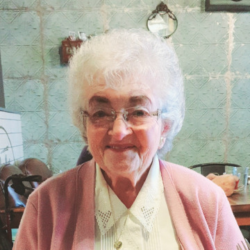 Photo of Ann PHILLIPS