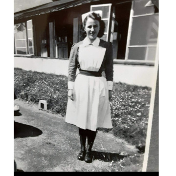 Photo of Elizabeth JONES