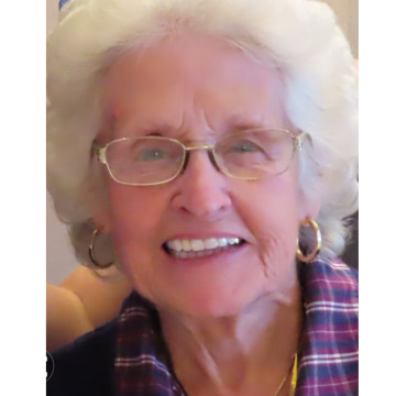 Photo of Pauline BLOWER