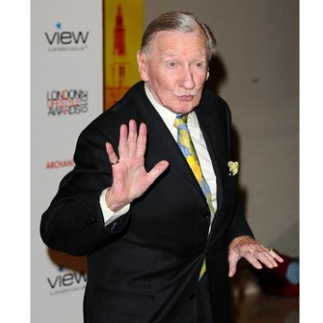 Notice Gallery for Leslie  Phillips 