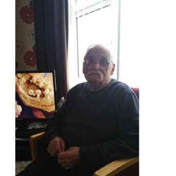 Photo of Peter BLEZARD