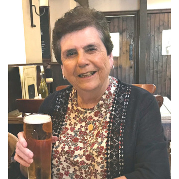 Photo of Teresa REES