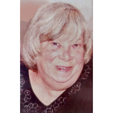 Photo of Elizabeth JAMES