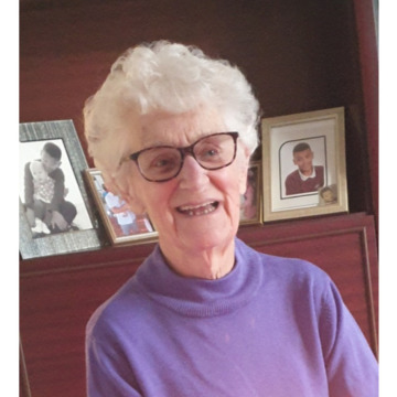 Notice Gallery for Yvonne PRESTWOOD