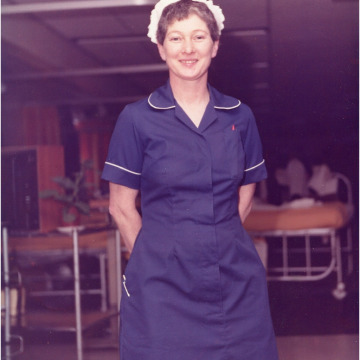 Photo of Barbara WOOD