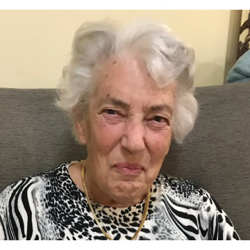 Photo of Betty PHILLIPS