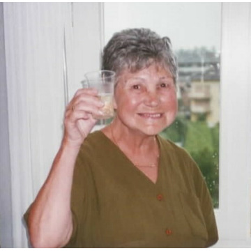 Photo of Evelyn PARKES