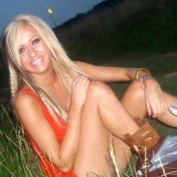 Photo of Mikayla MAXWELL