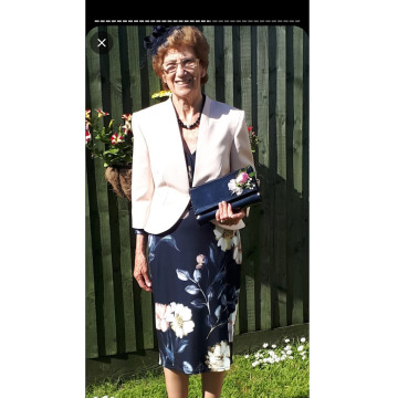 Photo of Gwyneth Elizabeth THOMAS