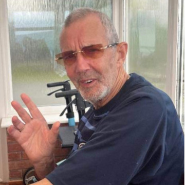 Notice Gallery for Peter BOWEN-THOMAS