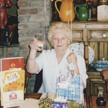 Notice Gallery for Geraldine ROWLAND