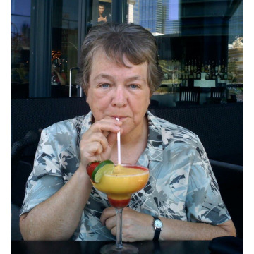 Photo of Linda LYNAUGH