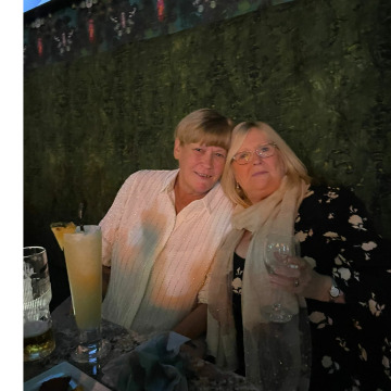 Photo of Christine TURTON