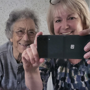 Notice Gallery for Margaret HALL