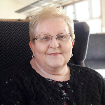 Photo of Tracey MCIVOR