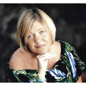 Photo of Nicola HUTTON