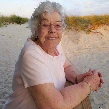 Notice Gallery for Josephine LILLIE