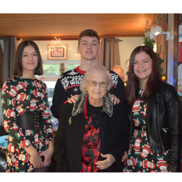 Notice Gallery for Enid PARKINSON