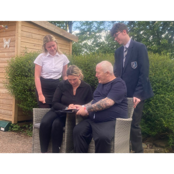 Notice Gallery for Laurence BYERS