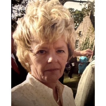 Photo of Susan Elizabeth Mary (Sue) PEARSON