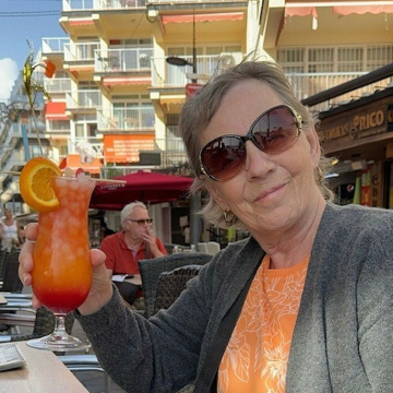 Photo of Karen Elizabeth SMITH