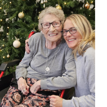 Notice Gallery for Margaret Diana YATES