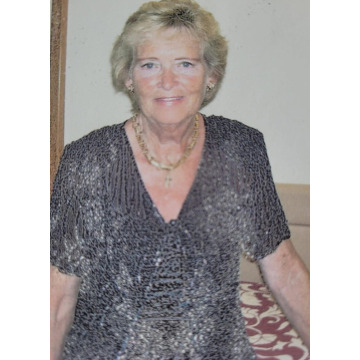 Notice Gallery for Maureen PEARCE