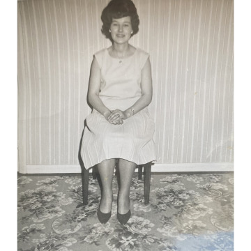 Photo of Jean HOLDING
